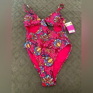 Women’s pink floral tabatha brown bathing suit (medium 8-10)